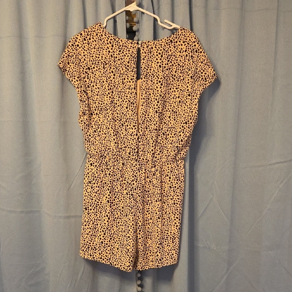 She + Sky Spotted Romper - Picture 4 of 5